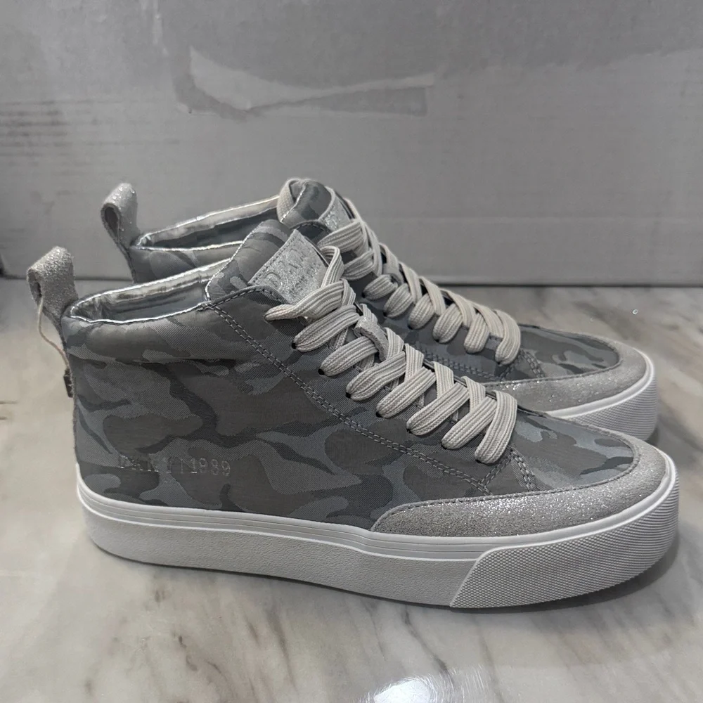 DKNY Men's Gray Camouflage High-Top Sneakers